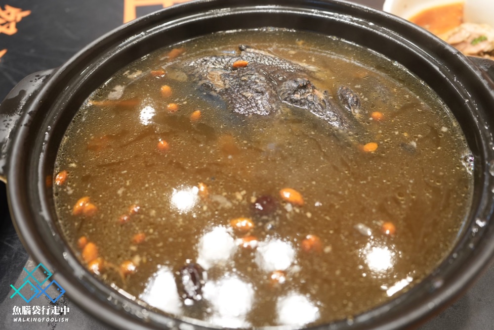 竹北樹下坐坐台式餐酒館